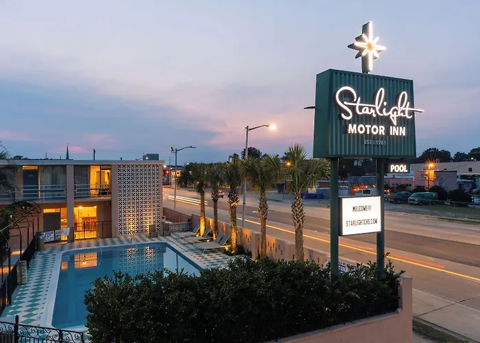 The Starlight Motor North Charleston